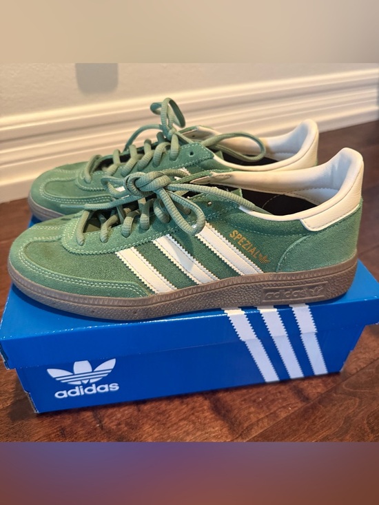 adidas Shoes - ADIDAS Originals Handball Spezial Shoes GREEN/WHITE M6.5/W7.5